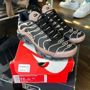 Nike Air Max Plus PRM